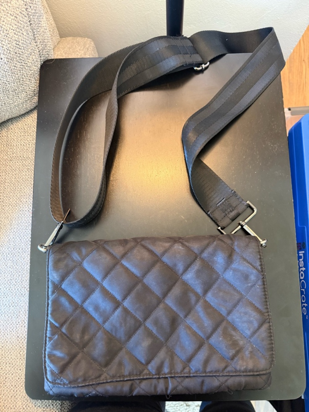 HAUTE SHORE Quilted Crossbody‎ Bag - Black